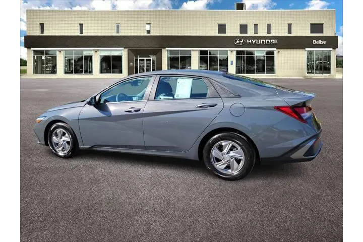 $18577 : Hyundai ELANTRA 2025 SE 4dr image 5