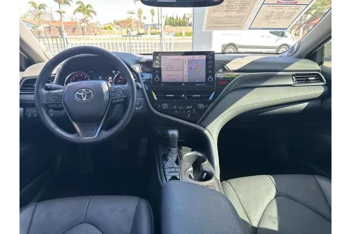 $33488 : Toyota Camry 2024 XSE V6 4dr image 9