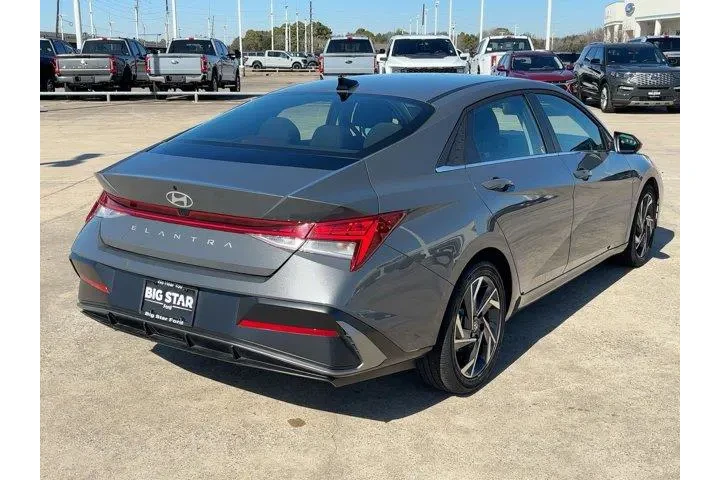 $20999 : Hyundai ELANTRA 2025 SEL Con image 3