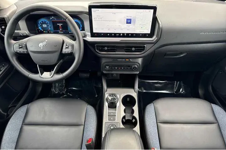 $30650 : Ford Bronco Sport 2025 AWD O image 5