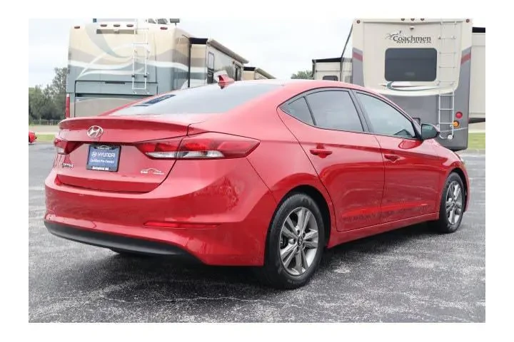 $11979 : Hyundai ELANTRA 2018 Value E image 2