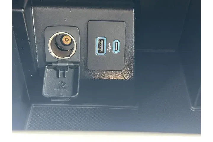 $24988 : Ford Explorer 2020 AWD XLT 4 image 10