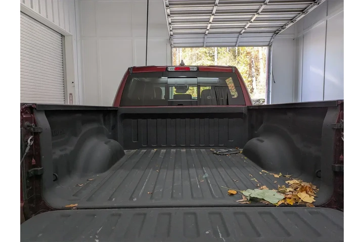 $39797 : Ram 1500 2022 4x4 Laramie 4d image 6