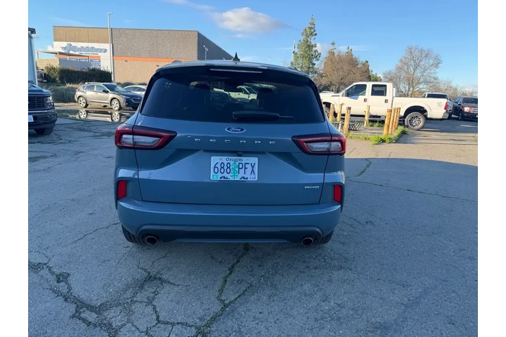 $22500 : Ford Escape 2023 AWD ST-Line image 4