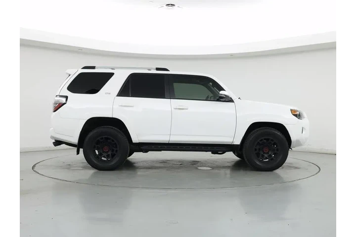 $39998 : Toyota 4Runner 2022 4x4 SR5 image 7