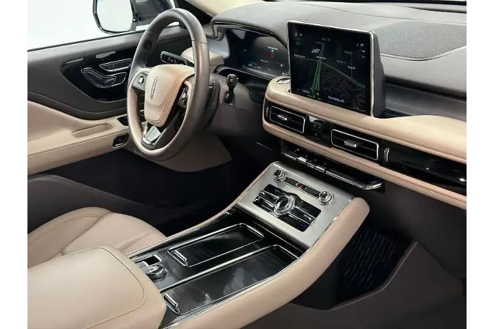$39170 : Lincoln Aviator 2022 AWD Sta image 10