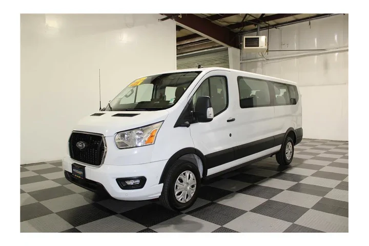$33558 : Transit Passenger Wagon 2022 image 7