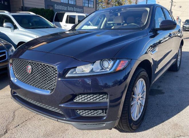 $15900 : 2017 F-PACE 35t image 1