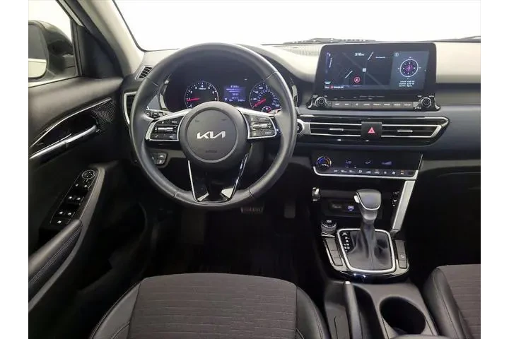 $19998 : Kia Seltos 2022 S 4dr SUV image 10