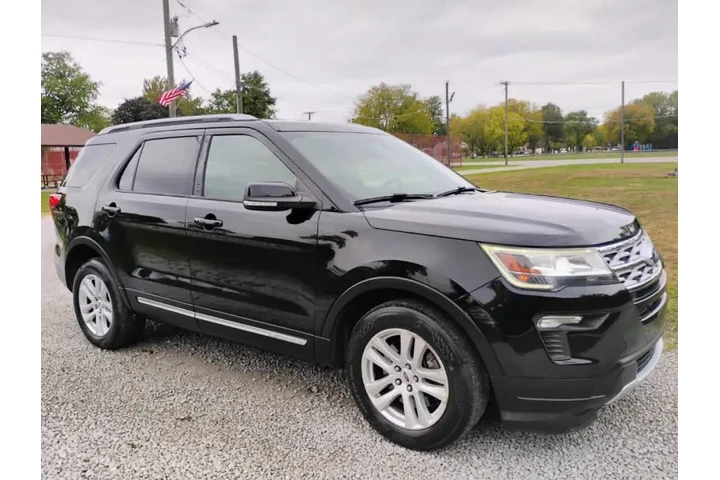 $9995 : 2018 Explorer XLT image 1