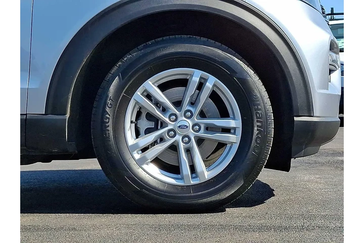 $29500 : Ford Explorer 2022 AWD XLT 4 image 8