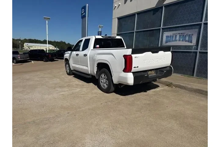 $36988 : Toyota Tundra 2024 4x4 SR 4d image 5