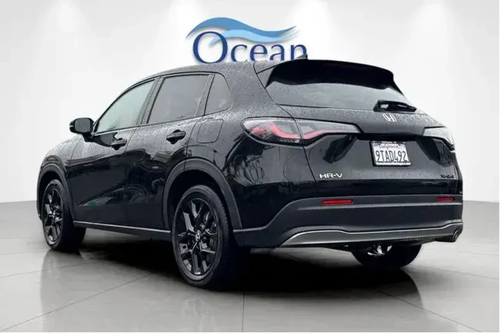 $25994 : Honda HR-V 2025 AWD Sport 4d image 6
