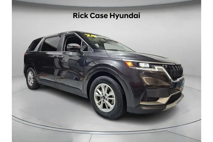 $30591 : Kia Carnival 2024 LX 4dr Min image 9