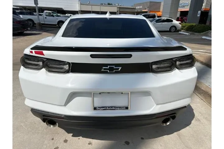 $36849 : Chevrolet Camaro 2023 LT1 2d image 6
