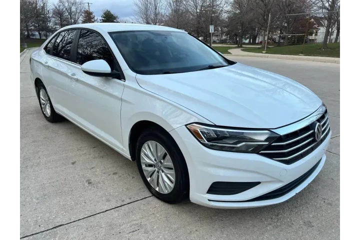 $9997 : 2019 Jetta S image 4