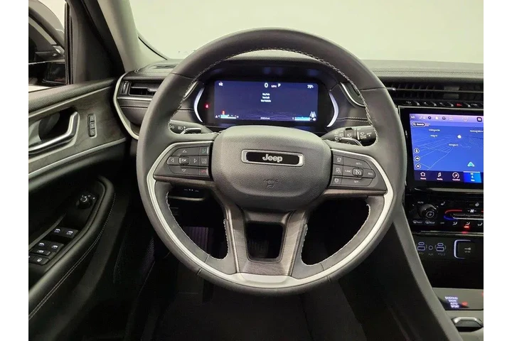 $34998 : Jeep Grand Cherokee L 2023 4 image 10