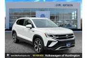 Volkswagen Taos 2022 AWD SEL en Long Island
