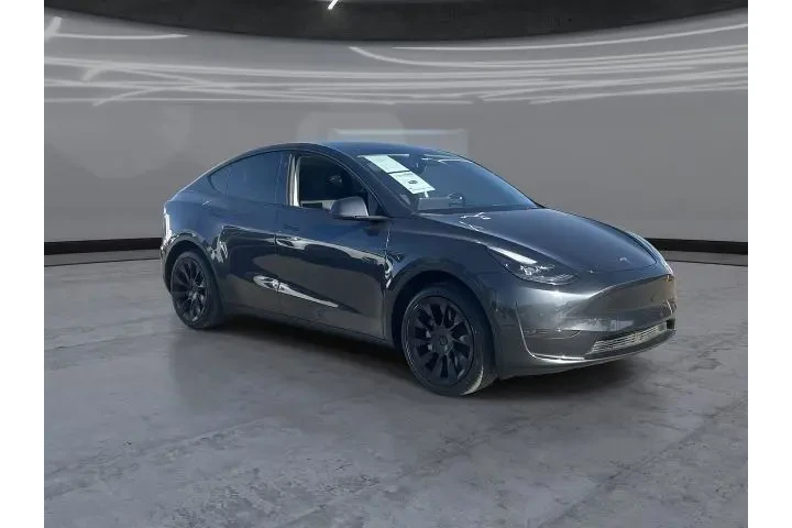 $38354 : Tesla Model Y 2024 Long Rang image 2