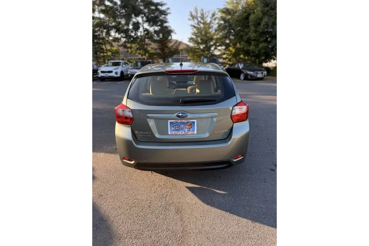 $9500 : 2014 Impreza 2.0i image 9