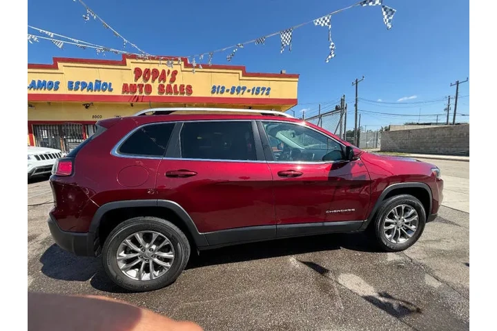$26995 : 2021 Cherokee Latitude Lux image 9
