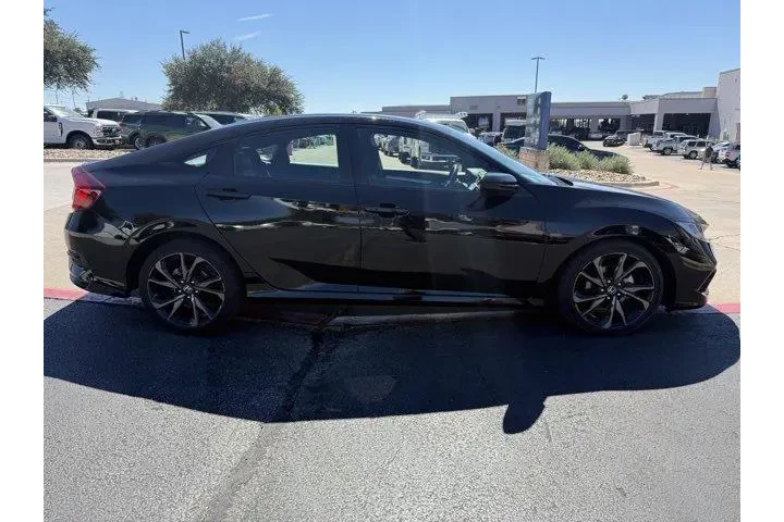$21978 : Honda Civic 2019 Sport 4dr S image 2