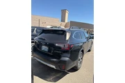 $24997 : Subaru Outback 2022 AWD Limi thumbnail