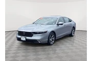 $27479 : Honda Accord Hybrid 2023 EX- thumbnail