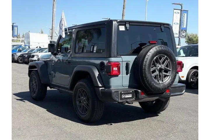 $32950 : Jeep Wrangler 2024 4x4 Sport image 7