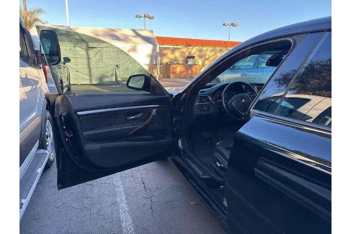 $15192 : BMW 3 Series 2016 AWD 328i x image 5