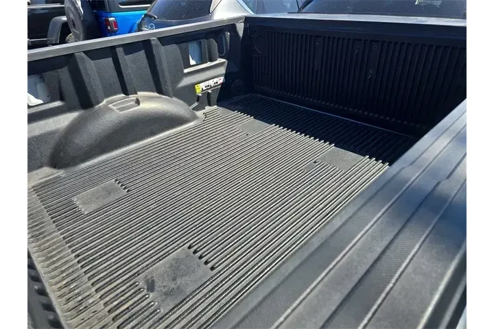 $35990 : Ford F-150 2023 4x2 XLT 4dr image 8