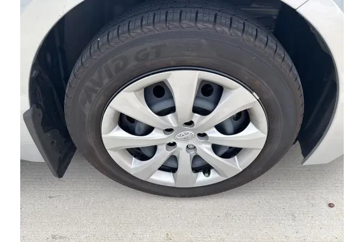 $24691 : Toyota Corolla Hybrid 2025 L image 5