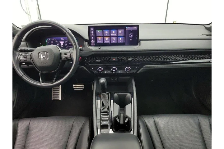$29998 : Honda Accord Hybrid 2023 Spo image 9
