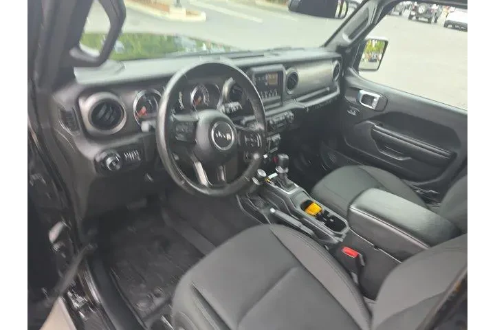 $35995 : Jeep Wrangler Unlimited 2021 image 7