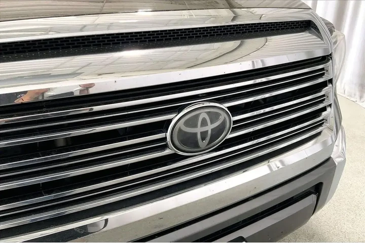 $39991 : Toyota Tundra 2021 4x4 1794 image 7