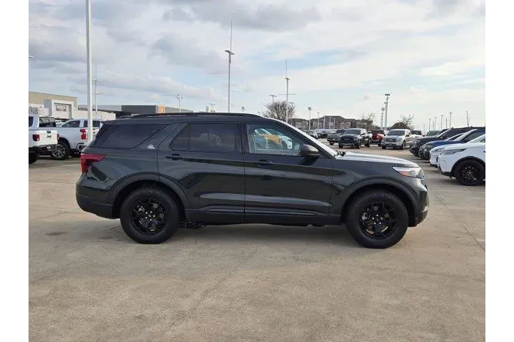$36995 : Ford Explorer 2023 AWD Timbe image 2