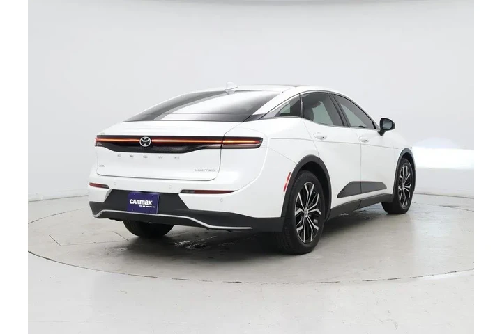 $36998 : Toyota Crown 2023 AWD Limite image 8