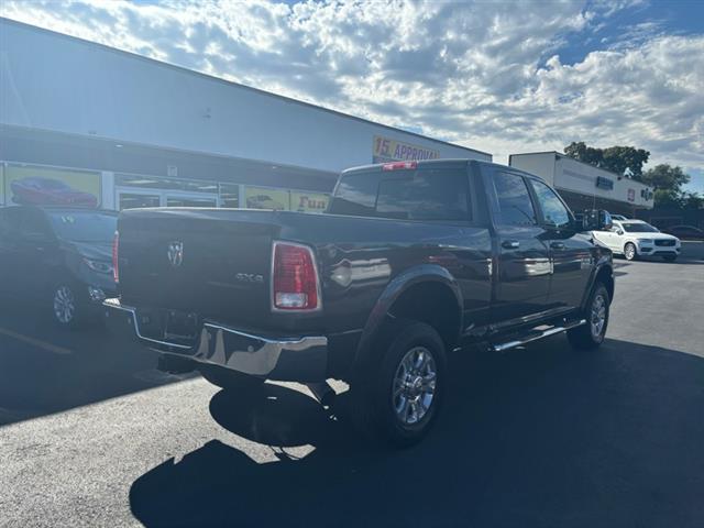 $43299 : 2017 RAM 2500 Laramie 4x4 Cre image 5