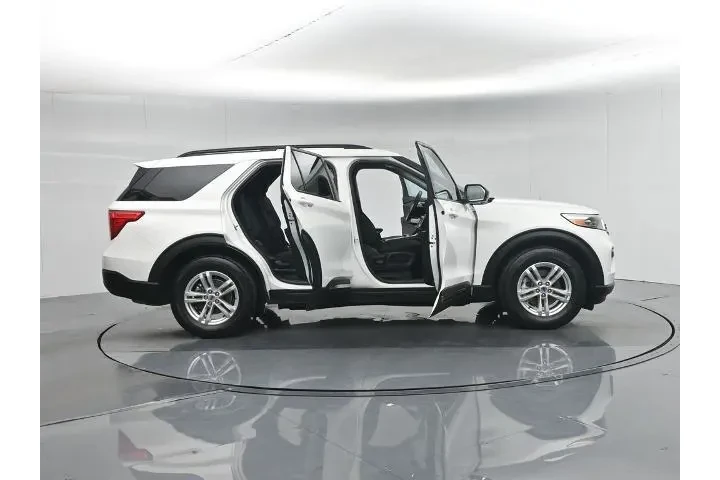 $30900 : Ford Explorer 2023 XLT 4dr S image 5