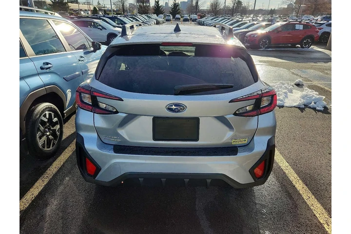 $27895 : Subaru Crosstrek 2025 AWD Pr image 5