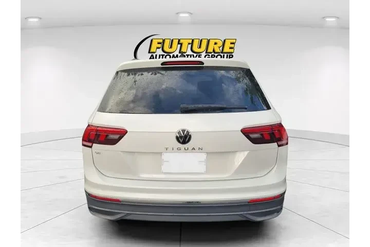 $23888 : Volkswagen Tiguan 2023 SE 4d image 4