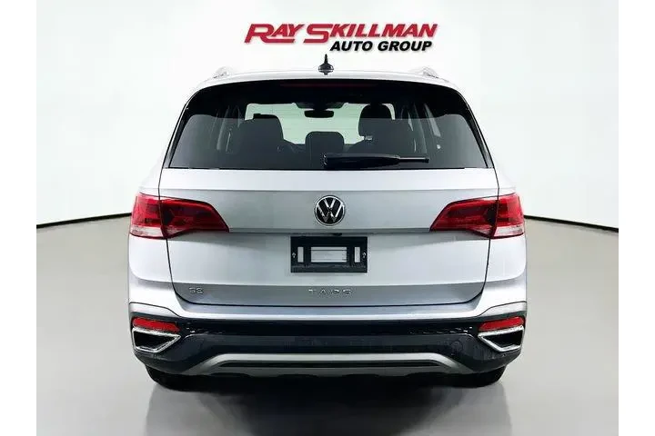 $24975 : Volkswagen Taos 2024 SE 4dr image 3