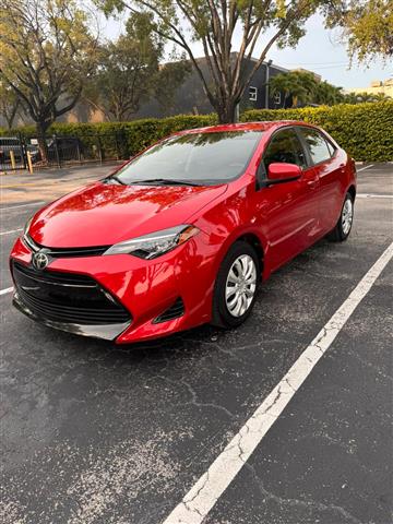 $11500 : Toyota Corolla LE 2018 image 5