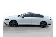 $26200 : Honda Accord Hybrid 2023 Spo thumbnail