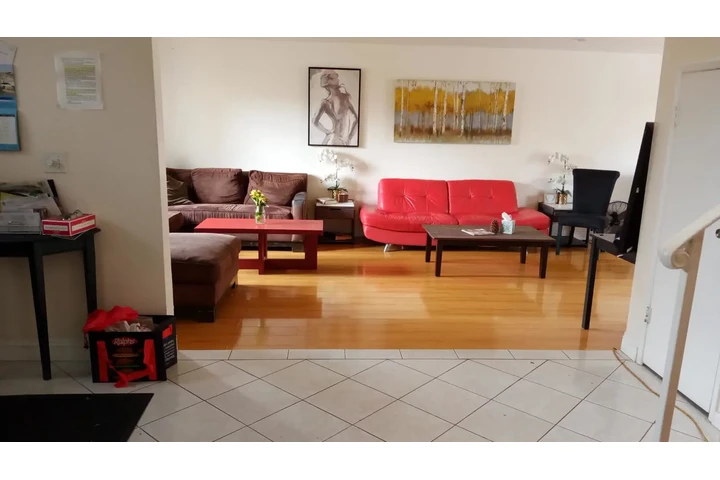 $1 : Arriendo de piezas - Rental image 10