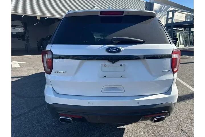 $13384 : Ford Explorer 2017 AWD Sport image 6