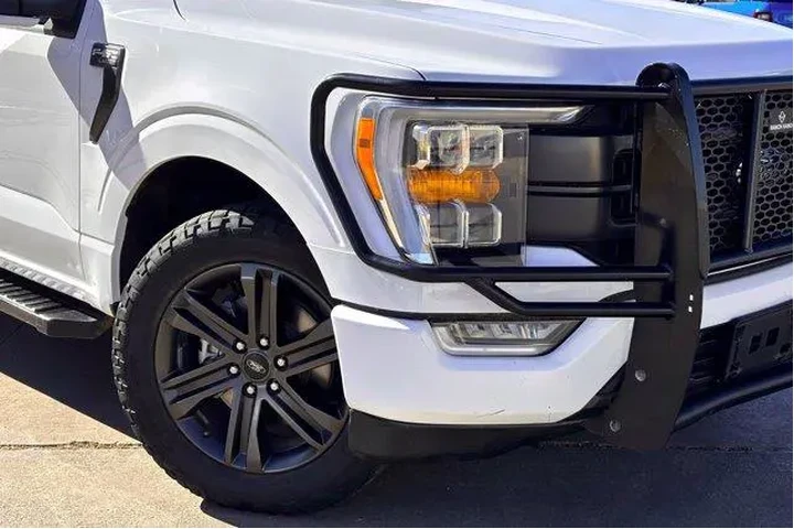 $32977 : Ford F-150 2022 4x4 Lariat 4 image 3