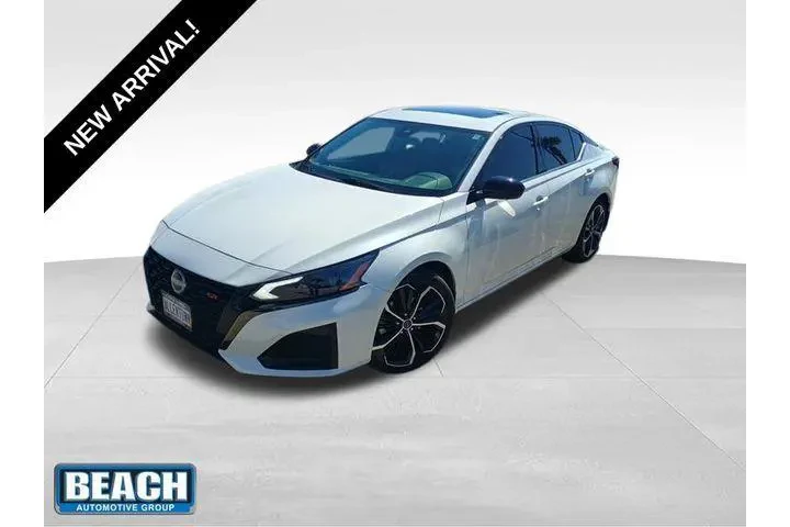 $21160 : Nissan Altima 2023 2.5 SR 4d image 1