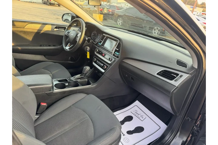 $7980 : 2019 Sonata SE 2.4L image 9