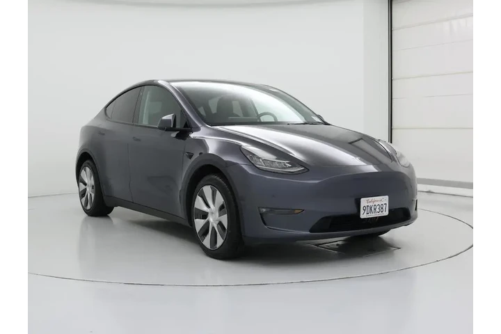 $29998 : Tesla Model Y 2022 AWD Long image 1
